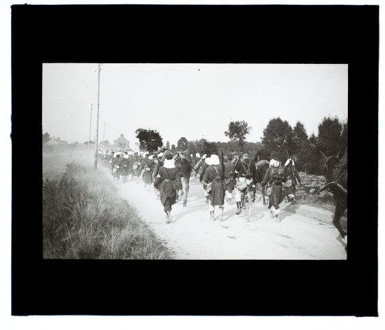 Chemin de Renancourt chasseurs à pied - septembre 1911