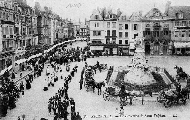 Abbeville. La Procession de Saint-Vulfran