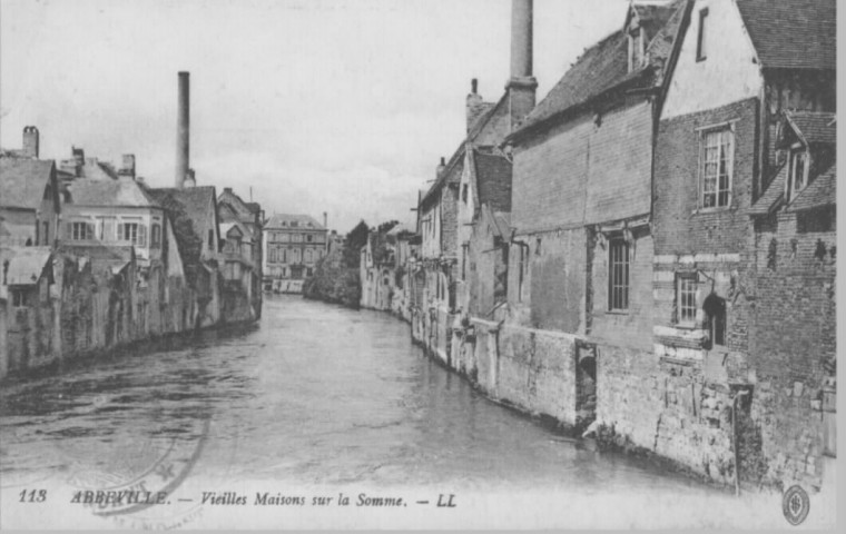 Vieilles maisons sur la Somme