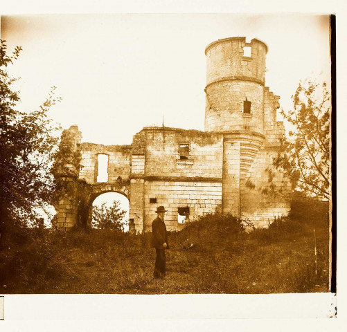 Moréaucourt. Ruines de l'abbaye