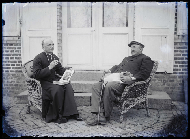 Martinsart (Somme). Léon Danel et l'abbé Caron