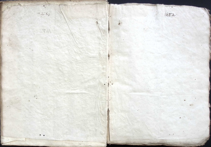 Etude de Me Pierre Trencart à Amiens (étude n°9). Minutes de l'année 1682