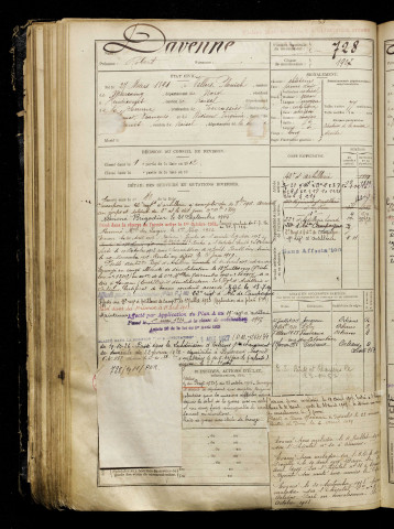 Davenne, Robert, né le 27 mars 1891 à Villers-Plouich (Nord), classe 1911, matricule n° 728, Bureau de recrutement de Péronne