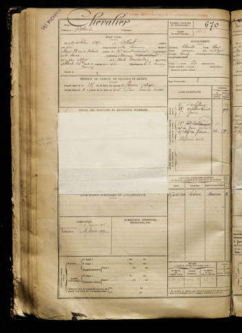 Chevalier, Robert, né le 19 octobre 1897 à Albert (Somme), classe 1917, matricule n° 670, Bureau de recrutement de Péronne
