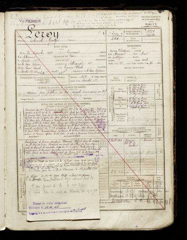 Leroy, Emile Georges, né le 25 novembre 1898 à Liancourt-Saint-Pierre (Oise), classe 1918, matricule n° 1271, Bureau de recrutement d'Amiens