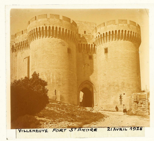 Villeneuve-lès-Avignon (Gard). Fort Saint-André