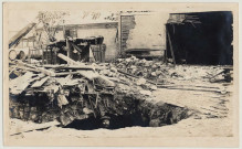 Destructions par les bombardements route de Villers-Bretonneux