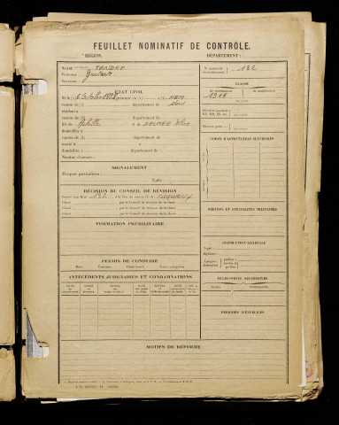 Tandre, Gustave, né le 06 octobre 1898 à Hem (Nord), classe 1918, matricule n° 132, Bureau de recrutement d'Amiens