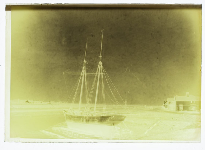 Gravelines vue prise sur la jetée - octobre 1899