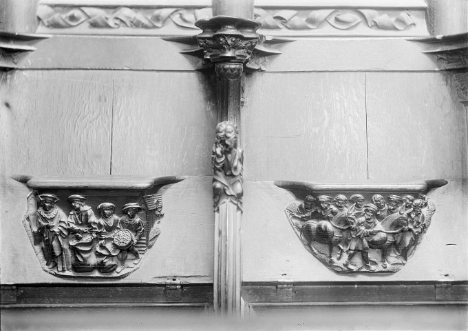 Cathédrale, stalles : Miséricordes n°62 et 63 et accoudoirs 62 et 63