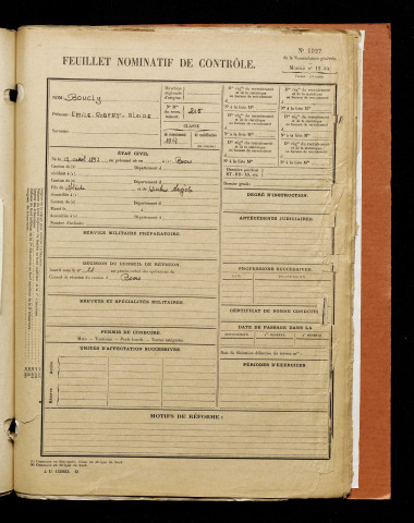 Boucly, Emile Robert Alcide, né le 12 avril 1897 à Boves (Seine-Maritime), classe 1917, matricule n° 215, Bureau de recrutement d'Amiens