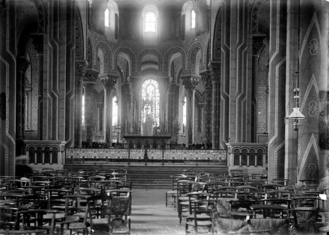 Eglise Saint Paul d'Issoire, vue intérieure : le choeur