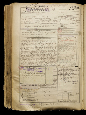 Degasne, Théophile, né le 09 mai 1892 à Paris 14e Arrondissement (Paris), classe 1912, matricule n° 922, Bureau de recrutement d'Abbeville