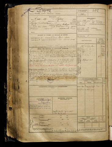 Buret, Anatole Zéphir Fernand, né le 02 juillet 1897 à Rosières-en-Santerre (Somme), classe 1917, matricule n° 452, Bureau de recrutement de Péronne