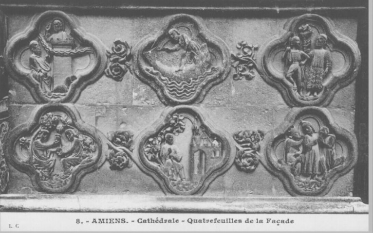 Cathédrale - Quatrefeuilles de la façade