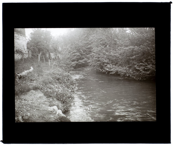 Rivière à Frémontiers - septembre 1931