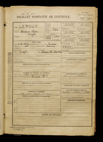 Leroux, Maurice Léon Virgile, né le 02 septembre 1892 à Amiens (Somme), classe 1912, matricule n° 1062, Bureau de recrutement d'Amiens