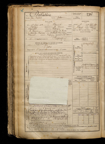 Delattre, Jean Baptiste, né le 12 février 1872 à Flixecourt (Somme), classe 1892, matricule n° 786, Bureau de recrutement d'Amiens