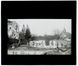 Lucheux (Somme) : le château et l'église - avril 1902