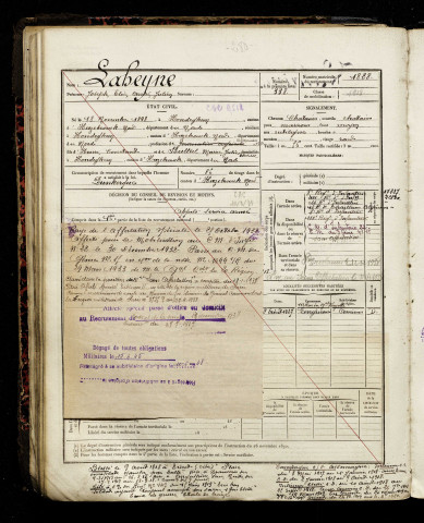 Valaines, Gabriel, né le 07 octobre 1898 à Vigneulles-lès-Hattonchâtel (Meuse), classe 1918, matricule n° 1585, Bureau de recrutement d'Amiens