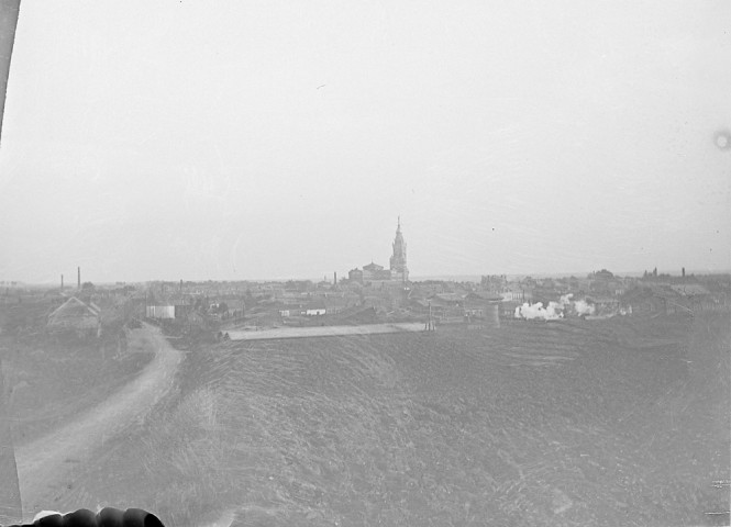 La ville, vue de loin