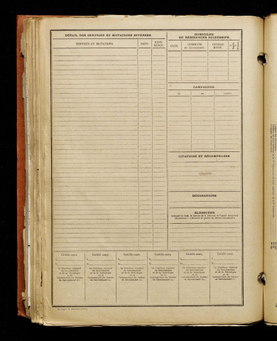 Dumont, Roger Clovis Lucien, né le 30 janvier 1897 à Flixecourt (Somme), classe 1917, matricule n° 448, Bureau de recrutement d'Amiens