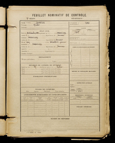 Dhaille, Alcide, né le 16 décembre 1898 à Franvillers (Somme), classe 1918, matricule n° 202, Bureau de recrutement d'Amiens