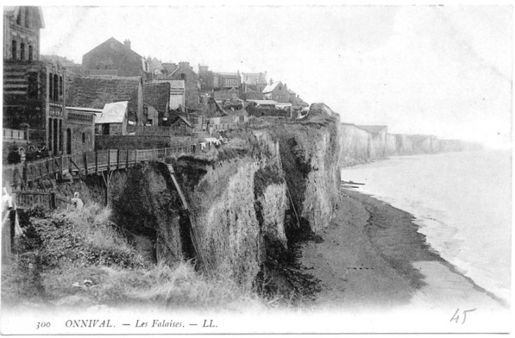 Les Falaises