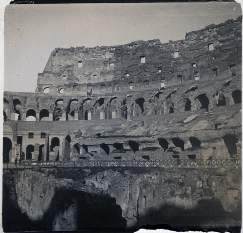 Rome - Intérieur du Colisée