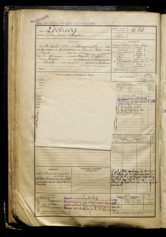 Leducq, Kléber Joseph Bernard, né le 20 août 1898 à Beaurainville (Pas-de-Calais), classe 1918, matricule n° 610, Bureau de recrutement d'Amiens