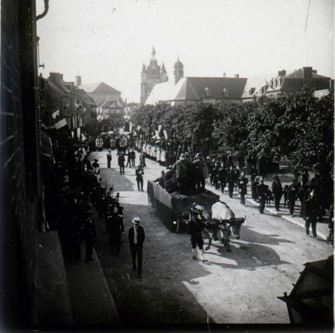 Procession à Rue