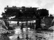 Guerre 1914-1918. Le pont de chemin de fer rétabli grâce à un ouvrage métallique