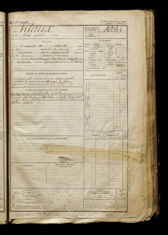 Vitaux, René Marcel, né le 16 septembre 1899 à Abbeville (Somme), classe 1919, matricule n° 1095, Bureau de recrutement d'Abbeville