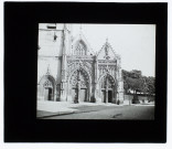 Doullens - 1911 - (Le photographe a indiqué Doullens, mais il s'agit de l'église Saint-Gilles d'Abbeville)