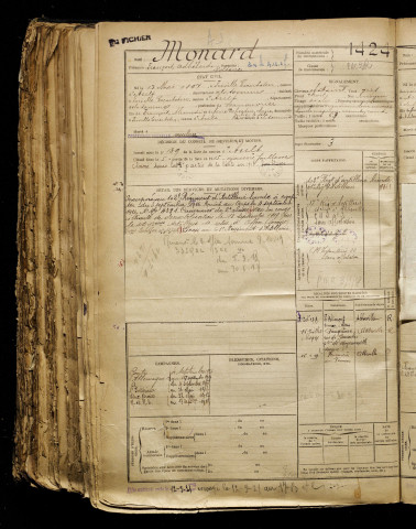 Monard, François Adhélard Voltaire, né le 13 mai 1897 à Friville-Escarbotin (Somme), classe 1917, matricule n° 1424, Bureau de recrutement d'Amiens