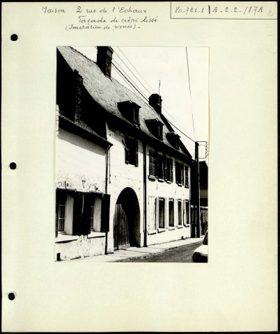 Album photographique sur l'architecture de maisons à Saint-Valery-sur-Somme : rue de Ponthieu, rue de l'Echaux, rue du Puits-Salé, rue de la Porte de Nevers