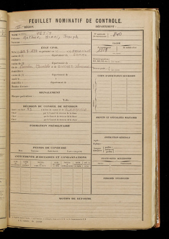 Petit, Arthur Henri Joseph, né le 29 juillet 1897 à Prouville (Somme), classe 1917, matricule n° 840, Bureau de recrutement d'Abbeville