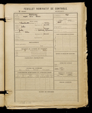 Fontenay, André Emile Gaston, né le 08 novembre 1898 à Amiens (Somme), classe 1918, matricule n° 225, Bureau de recrutement d'Amiens