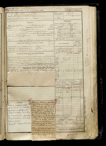 Deflesselle, Maurice Edgard Léon, né le 23 août 1897 à Boulogne-sur-Mer (Pas-de-Calais), classe 1917, matricule n° 867, Bureau de recrutement d'Amiens