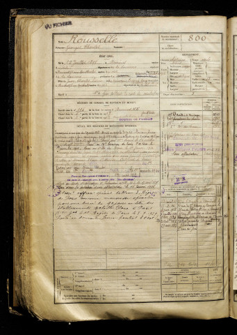 Rousselle, Georges Charles, né le 12 juillet 1898 à Amiens (Somme), classe 1918, matricule n° 800, Bureau de recrutement d'Amiens