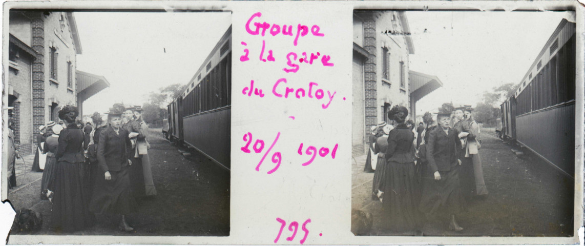 Groupe à la gare du Crotoy