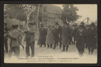PROYART (SOMME). ARC DE TRIOMPHE. "AUX DEFENSEURS DE LA SOMME". INAUGURE PAR LE GENERAL DE CASTELNAU, LE 28 SEPTEMBRE 1924