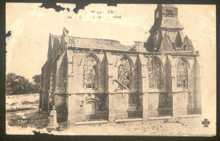 Guerre 1914-1918 : église du Nord après les bombardements