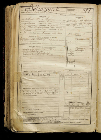 Bétencourt, Maurice Charles Louis, né le 04 avril 1880 à Amiens (Somme), classe 1900, matricule n° 988, Bureau de recrutement d'Amiens