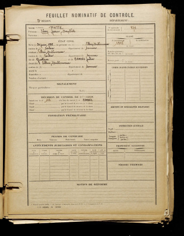 Patte, Léon Jean Baptiste, né le 30 juin 1898 à Villers-Bretonneux (Somme), classe 1918, matricule n° 271, Bureau de recrutement d'Amiens