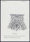 Canchy : niche vide au dessus de la porte de la chapelle - (Reproduction interdite sans autorisation - © Claude Piette)