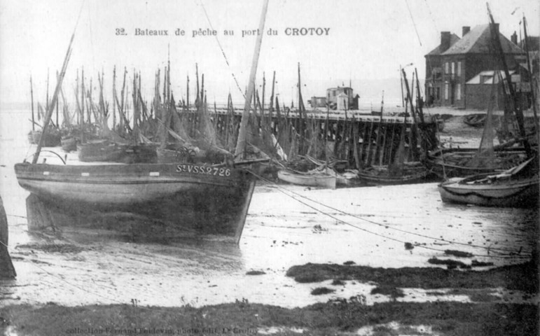 Bateaux de pêche au port du CROTOY