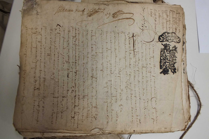 Etude de Me Henri Louette à Amiens (étude n°22). Minutes de l'année 1690