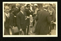 Inauguration du mémorial de Thieval le 1er août 1932 en présence du Prince de Galles