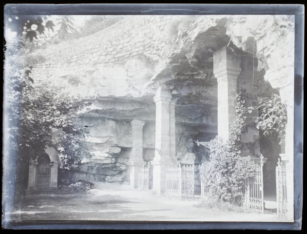 Grotte du Saint-Sépulcre à Rocamadour